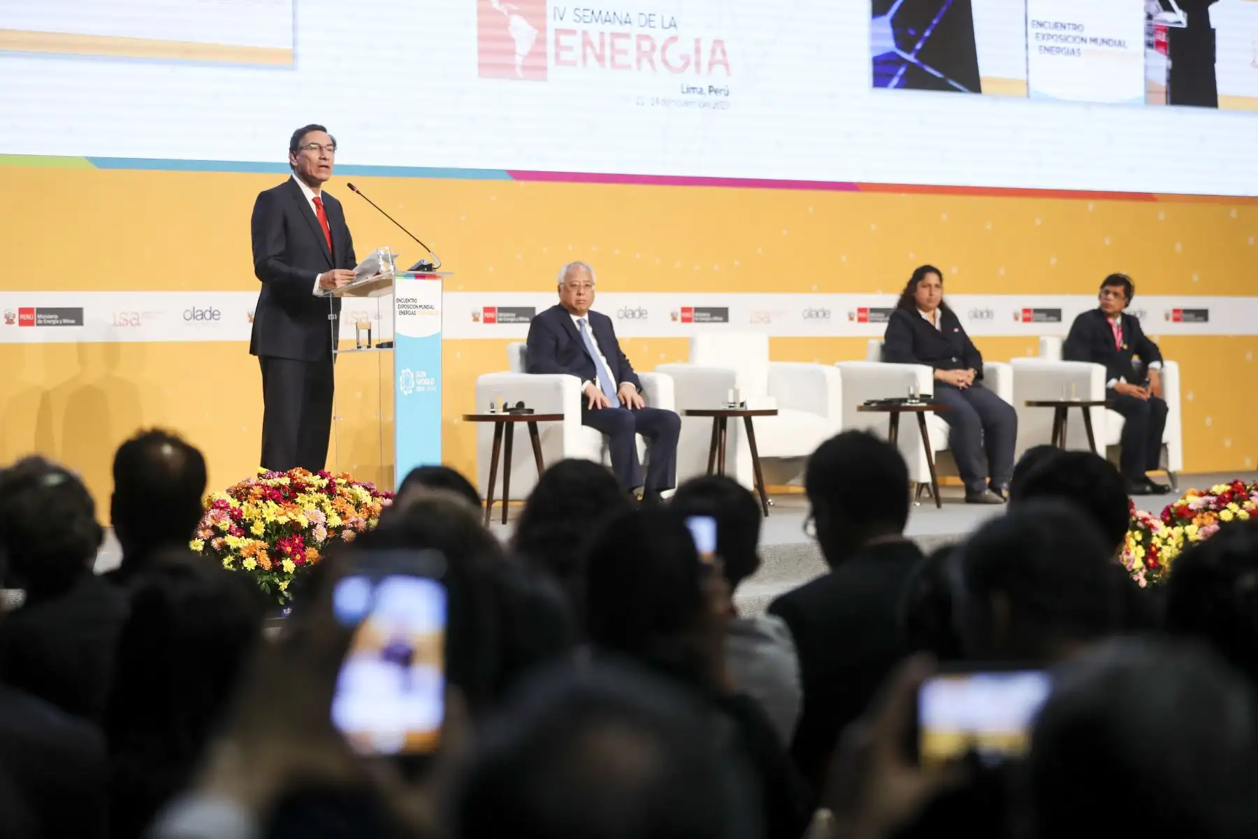 Jefe del Estado, Martín Vizcarra participa en la clausura del Sun World 2019 Perú – Encuentro y Exposición Mundial de Energías Renovables.Foto: ANDINA/Prensa Presidencia