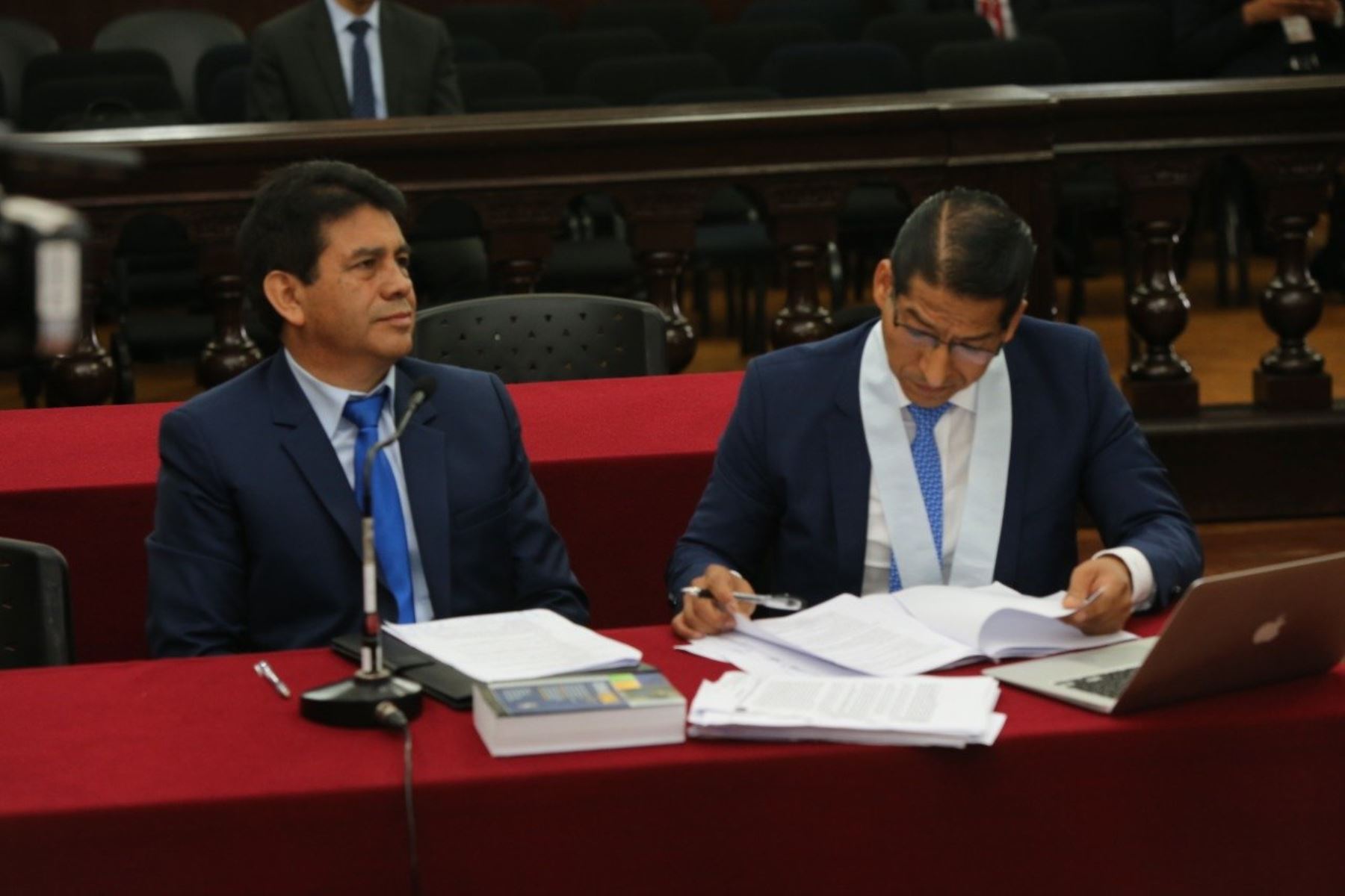 Fiscal Supremo Tomás Gálvez asiste a audiencia del Poder Judicial que resolverá un pedido de impedimento de salida del país en su contra.