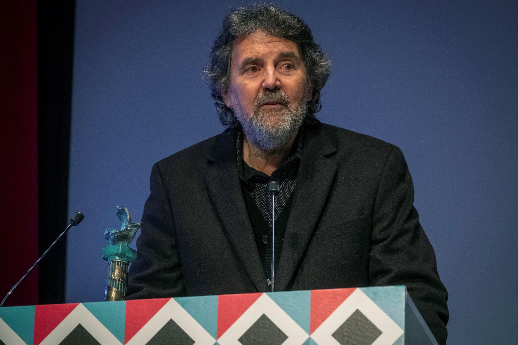 El director, productor y guionista peruano Francisco J. Lombardi recibe  máximo galardón honorífico del Festival de Cine Iberoamericano de Huelva.
Foto: EFE