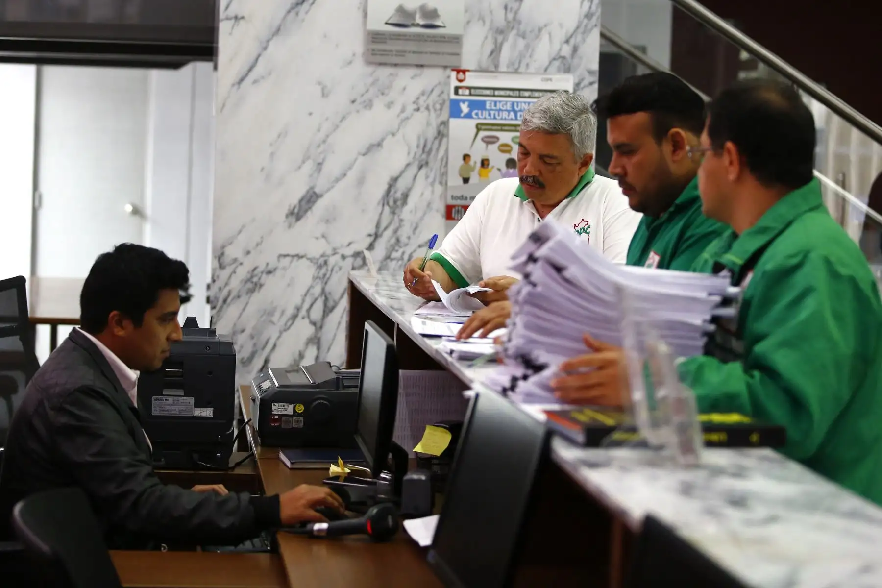 PPC solicita inscripción de lista de candidatos al Congreso para elecciones parlamentarias 2020.