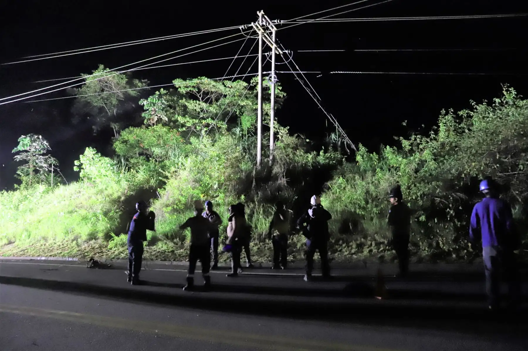 El servicio eléctrico en la provincia de Tocache, región San Martín, resultó afectado por las lluvias intensas que provocaron deslizamientos y desborde de ríos. ANDINA/Difusión