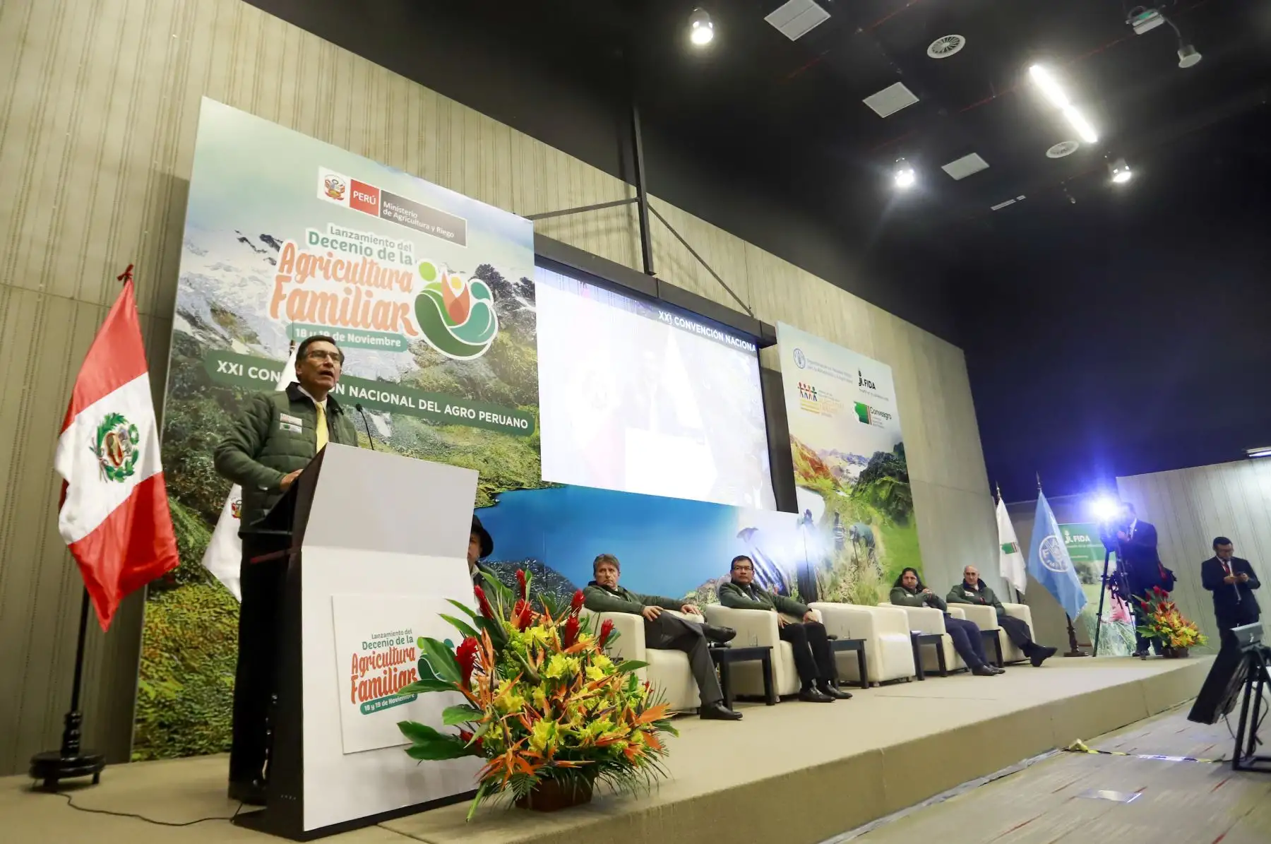 Presidente Martín Vizcarra participa en la ceremonia de lanzamiento nacional del Decenio de la Agricultura Familiar. Foto: ANDINA/ Prensa Presidencia