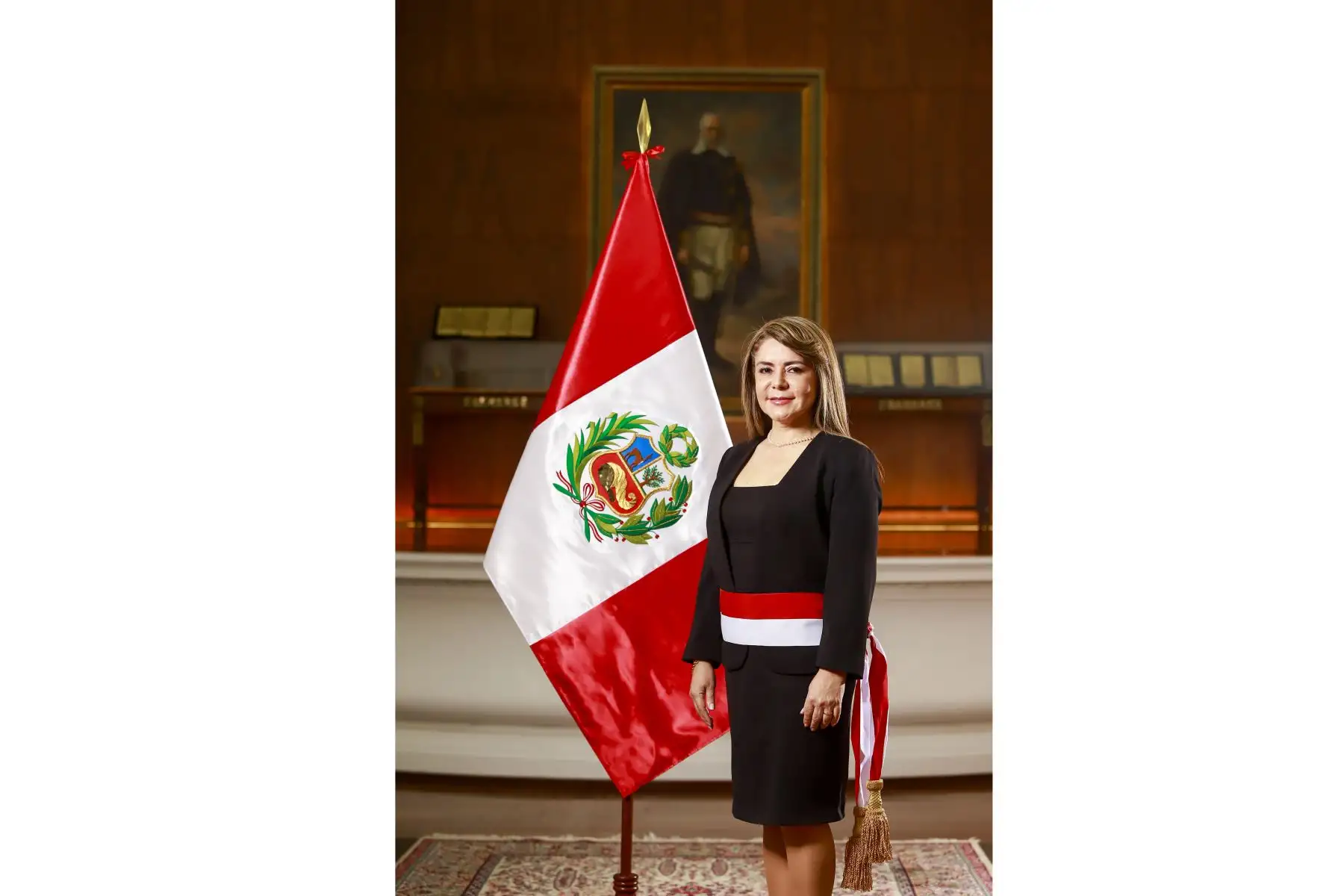 Presidente Martín Vizcarra toma juramento a Elizabeth Hinostroza Pereyra como ministra de Salud.
Foto: ANDINA/Prensa Presidencia