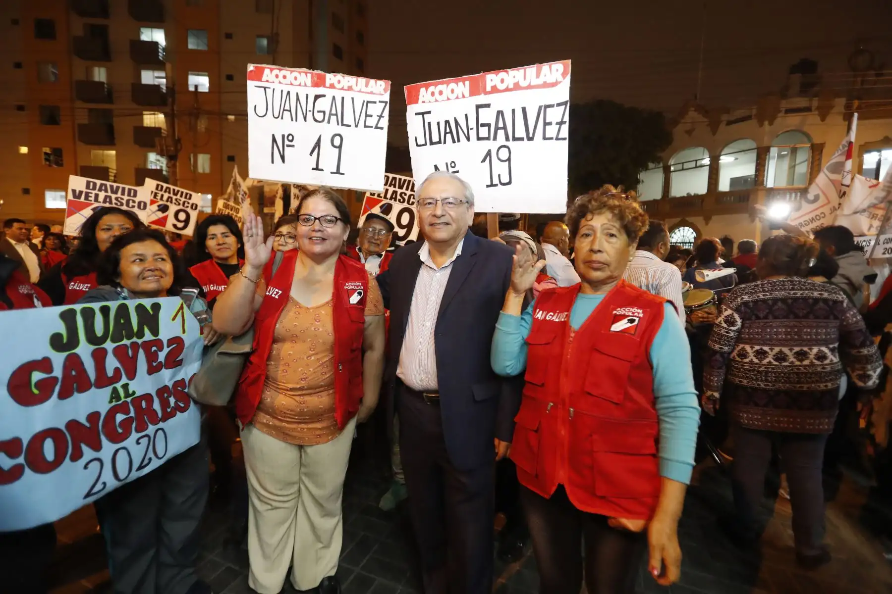 Candidato Juan Gálvez del partido  Acción Popular asiste al Jurado Nacional de Elecciones para inscribir la lista de candidatos al Congreso para las próximas elecciones de enero del 2020 . Foto: ANDINA/Renato Pajuelo