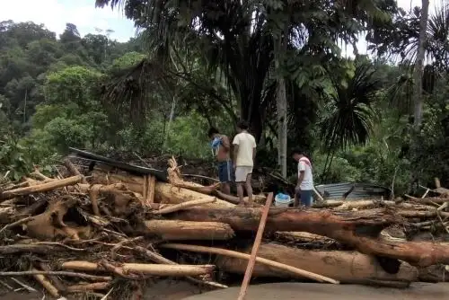 Especialistas del Ministerio de Educación brindan apoyo socioemocional a estudiantes afectados por desborde de río en Amazonas.