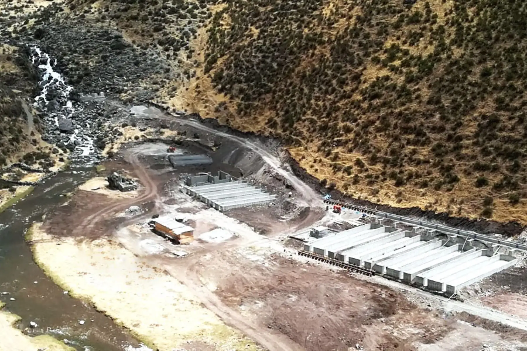 En las zonas altoandinas de las provincias limeñas existen 500 lagunas aptar para el repoblamiento de la trucha, con el fin de promover la acuicultura.