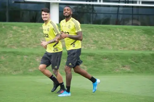 El plantel del Flamengo entrenó en la Villa Deportiva Nacional