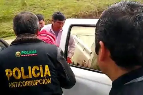 Policía Anticorrupción detuvo a dos efectivos de la comisaría de Junín involucrados en el cobro de una presunta coima.