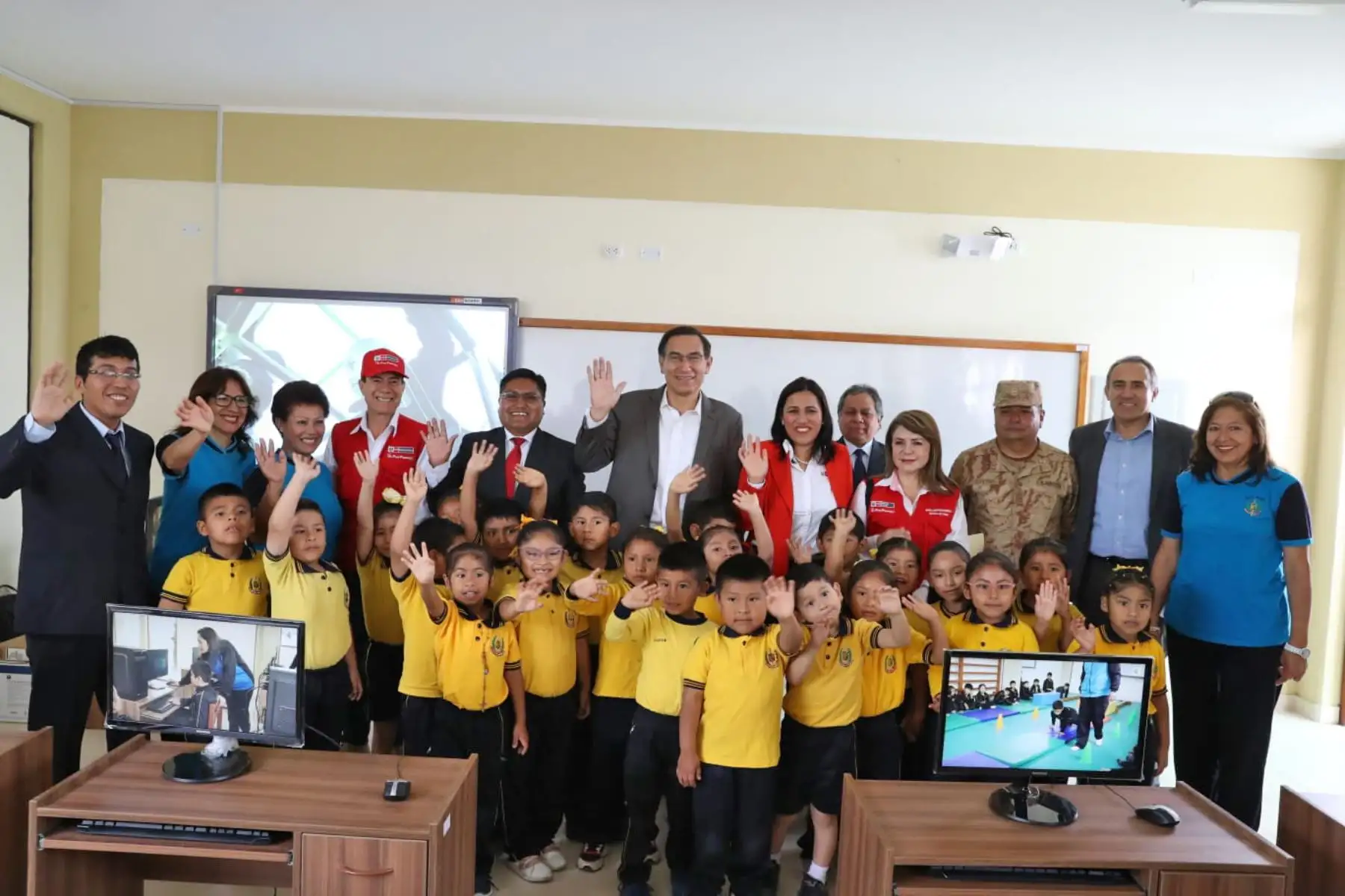 Presidente Vizcarra inaugura IE Nuestros Héroes de la Guerra del Pacífico en Tacna. Foto: ANDINA/ Prensa Presidencia