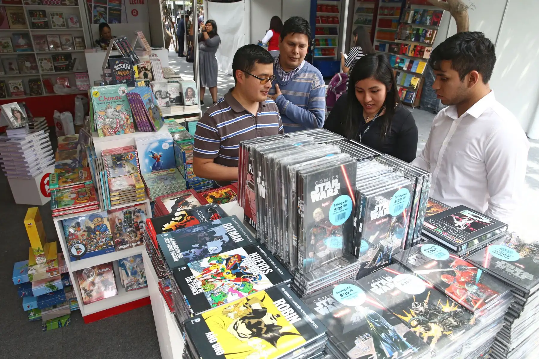 La 40ª Feria del Libro Ricardo Palma, se inauguró en el parque Kennedy Miraflores. Foto: ANDINA/Vidal Tarqui