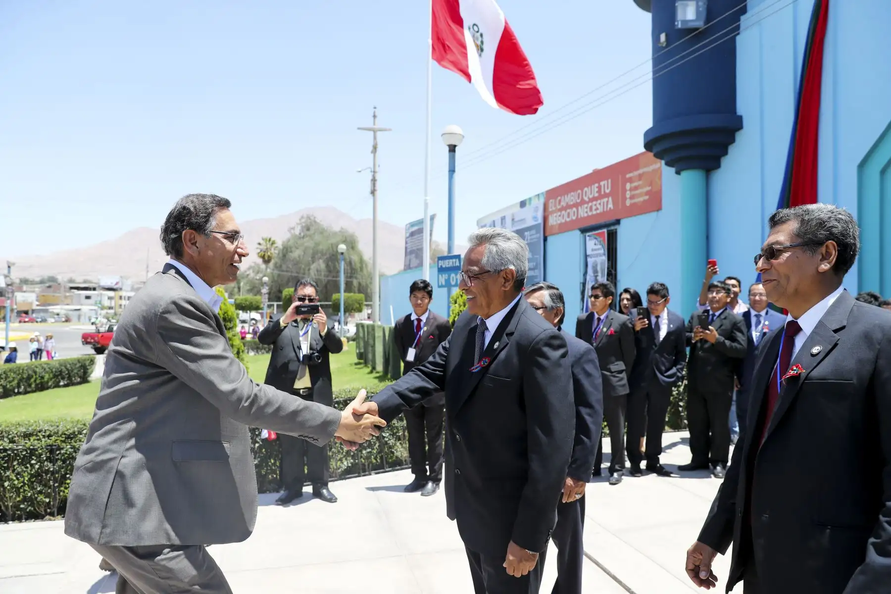 Presidente realiza visita de inspección a las obras de la Escuela de Ingeniería Agroindustrial y de Minas de la Universidad Nacional de Moquegua.  Foto: ANDINA/Prensa Presidencia