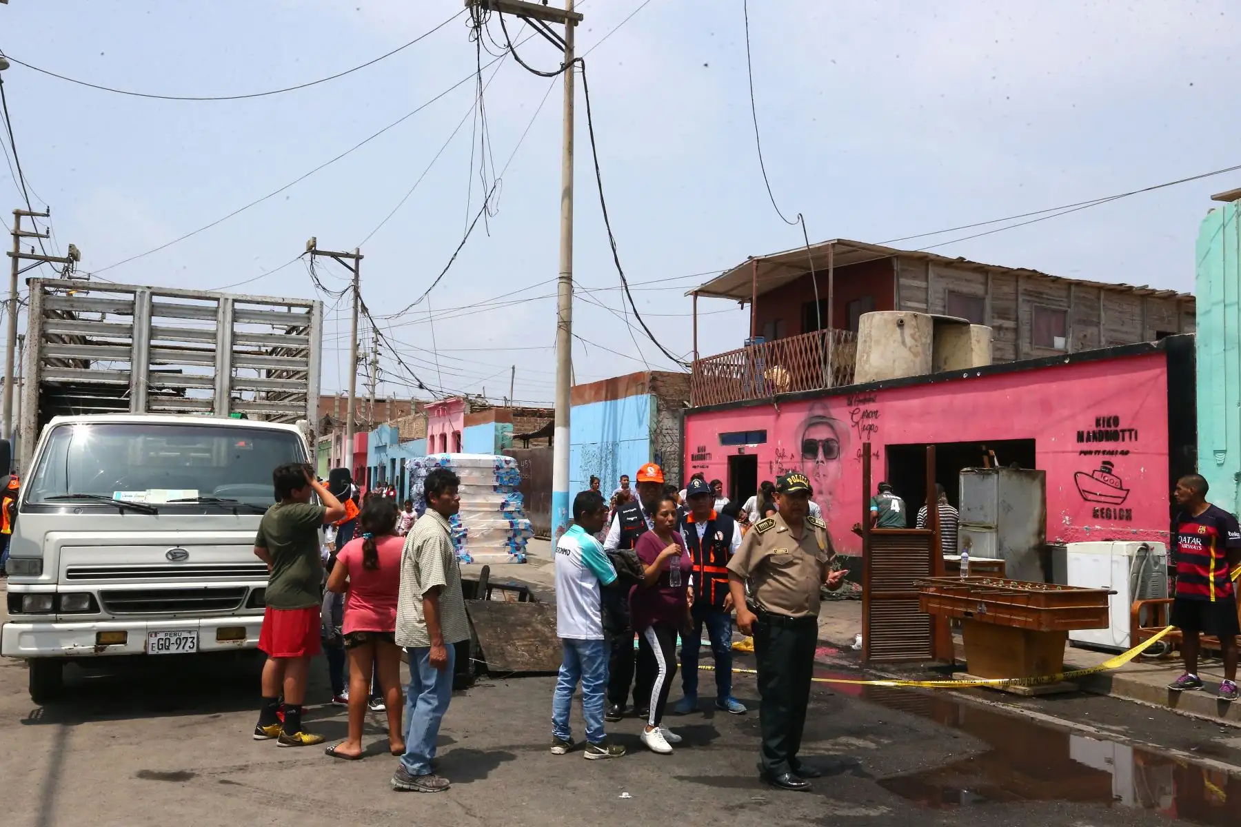 Incendio en el callao deja trágico saldo de seis víctimas mortales.
Foto:ANDINA/Héctor Vinces.