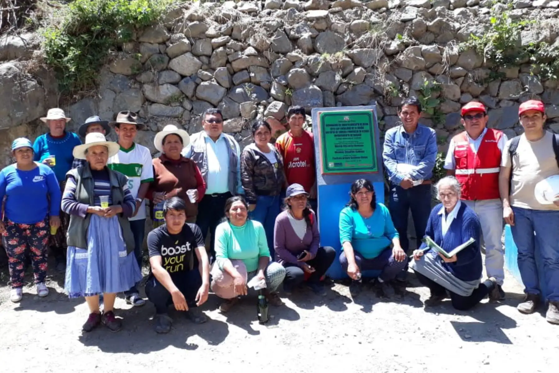 Mil familias del distrito de Congas, en la región Áncash, se benefician con las obras de reconstrucción inauguradas.