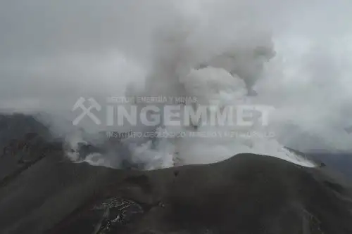 El volcán Sabancaya, ubicado en la región Arequipa, empezó su proceso eruptivo hace más de tres años. Foto: ANDINA/Difusión