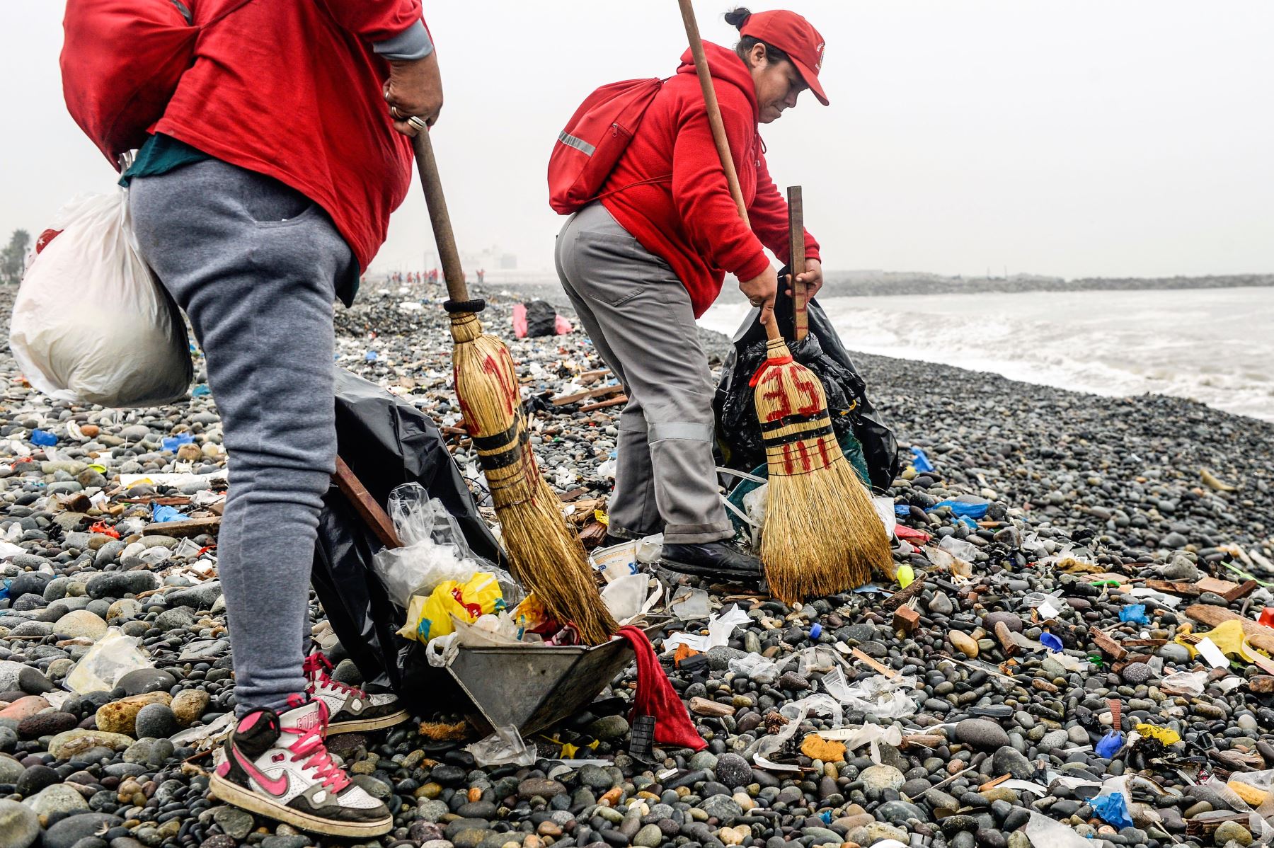 sanmarquinos-promover-n-conciencia-ambiental-en-campa-a-lima-limpia