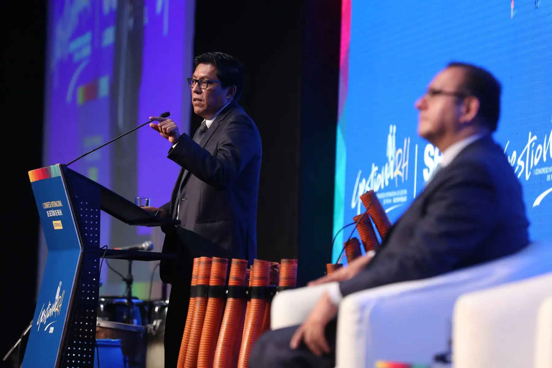 El jefe del Gabinete Ministerial, Vicente Zeballos, clausuró el I Congreso Internacional de Gestión de Recursos Humanos, que reunió por dos días a más de tres mil líderes de RR. HH. en los tres niveles de gobierno.
Foto: ANDINA/PCM