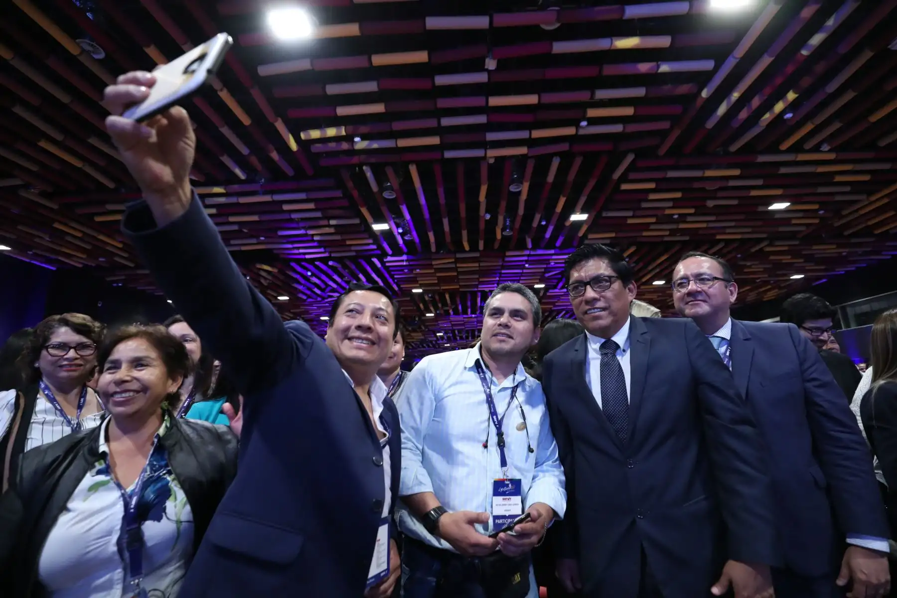 El jefe del Gabinete Ministerial, Vicente Zeballos, clausuró el I Congreso Internacional de Gestión de Recursos Humanos, que reunió por dos días a más de tres mil líderes de RR. HH. en los tres niveles de gobierno.
Foto: ANDINA/PCM