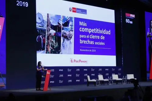 Ministra de Economía y Finanzas, María Antonieta Alva, en CADE Ejecutivos 2019. Foto: ANDINA/Renato Pajuelo
