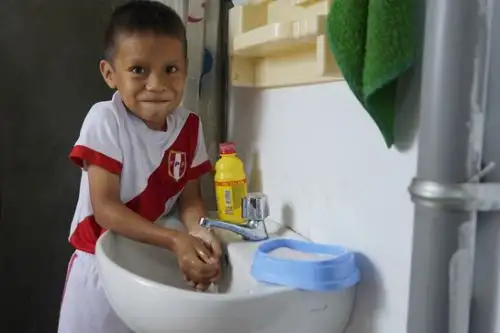 Con miras al Bicentenario de la Independencia, el MVCS invertirá S7 733.58 millones en obras de agua y saneamiento en Amazonas, Loreto y San Martín.
