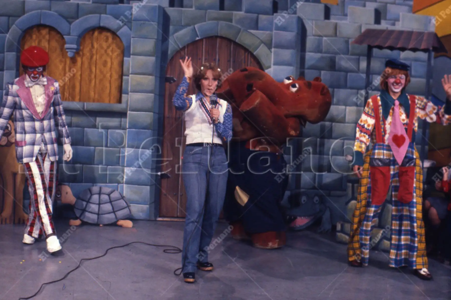 Lima - 10 octubre 1978 / El programa infantil de Panamericana televisión "Villa juguete", conducido por Mirtha Patiño. Foto: ANDINA/El Peruano