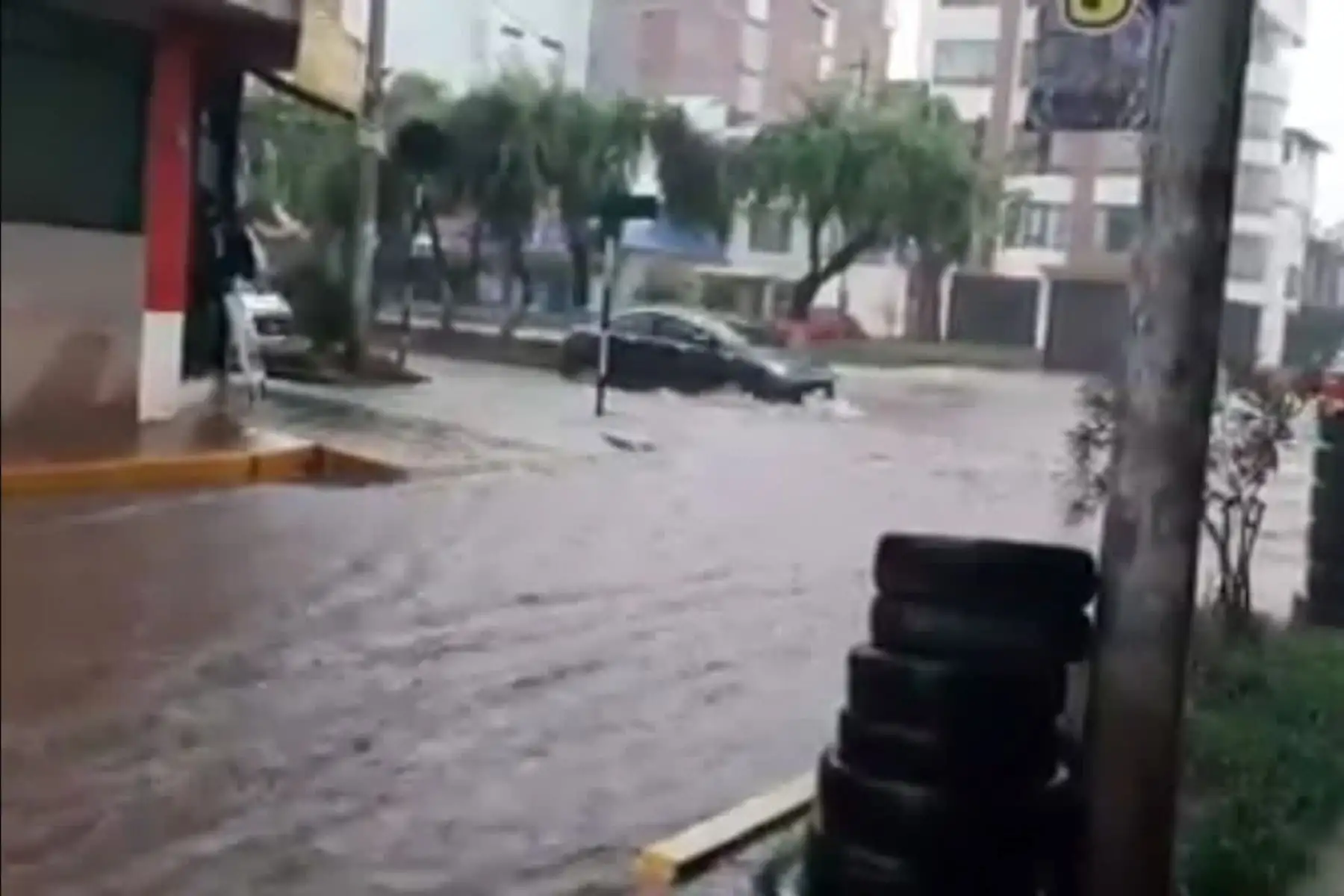 Un nuevo periodo de lluvias afectará a 125 provincias de la Sierra a partir de mañana martes 24 de diciembre. ANDINA/Percy Hurtado Santillán