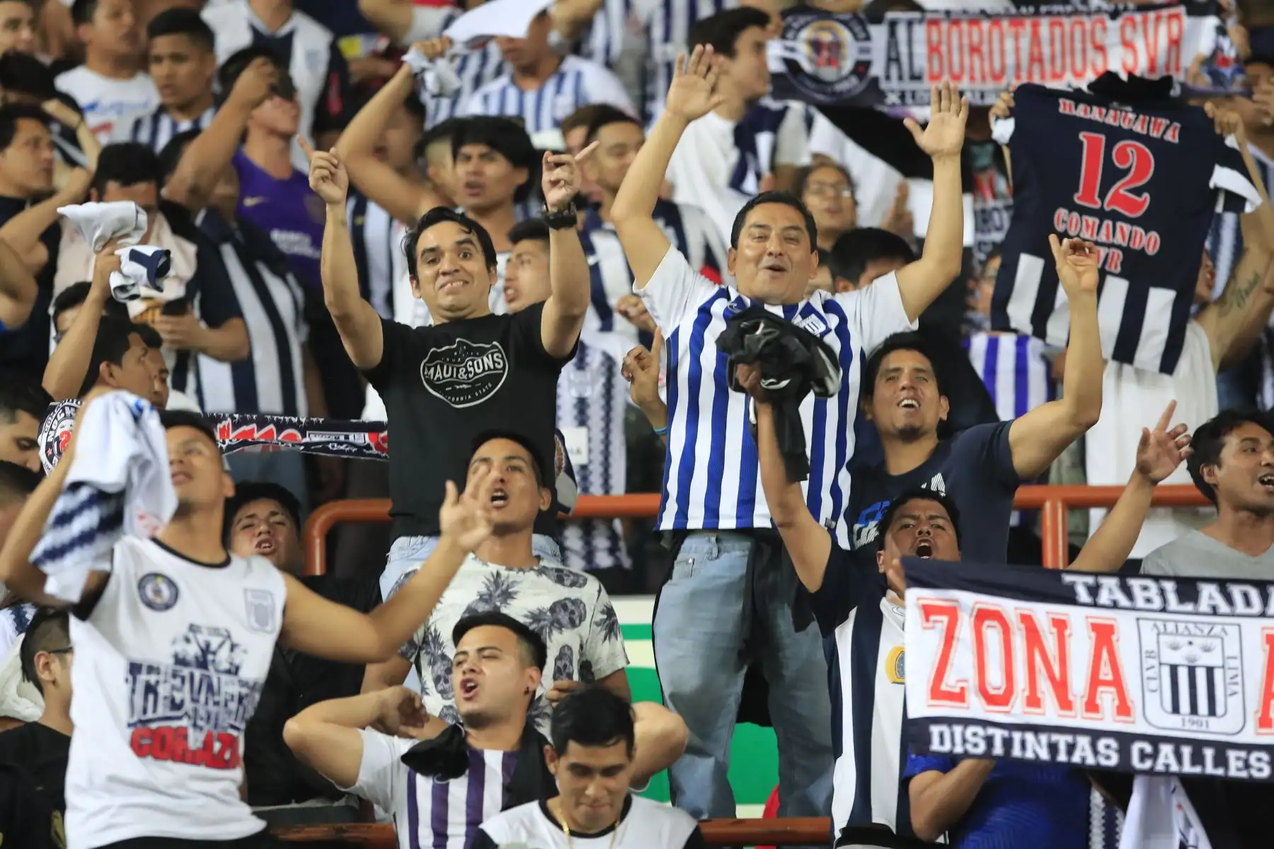 Alianza Lima empató 1-1 con Sporting Cristal y clasificó a la final de la Liga 1

Foto: Andina/Juan Carlos Guzmán Negrini