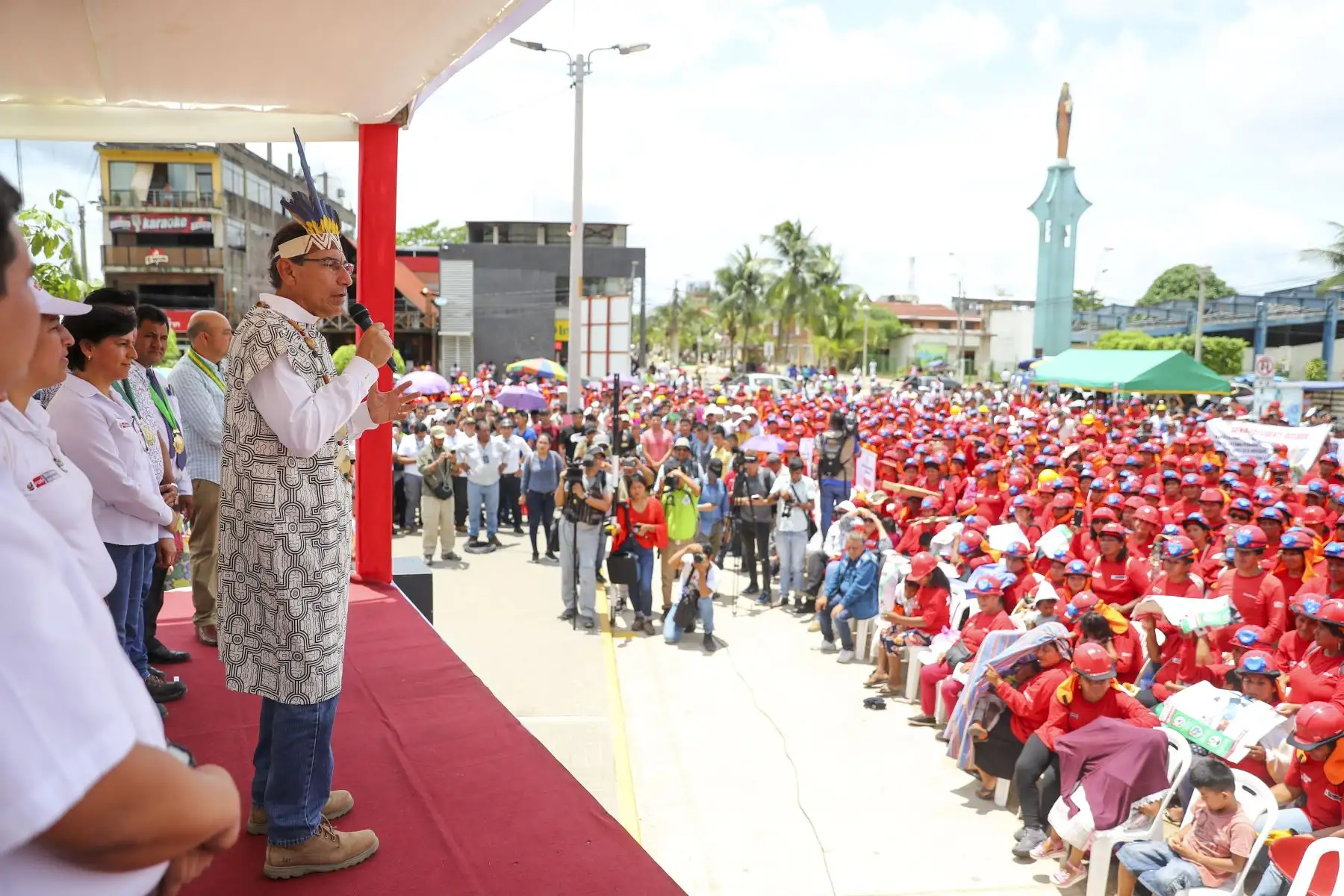 En Madre de Dios, el Jefe de Estado participa en la ceremonia de inicio de obras de proyectos de infraestructura básica del programa Trabaja Perú. Foto: ANDINA/ Prensa Presidencia