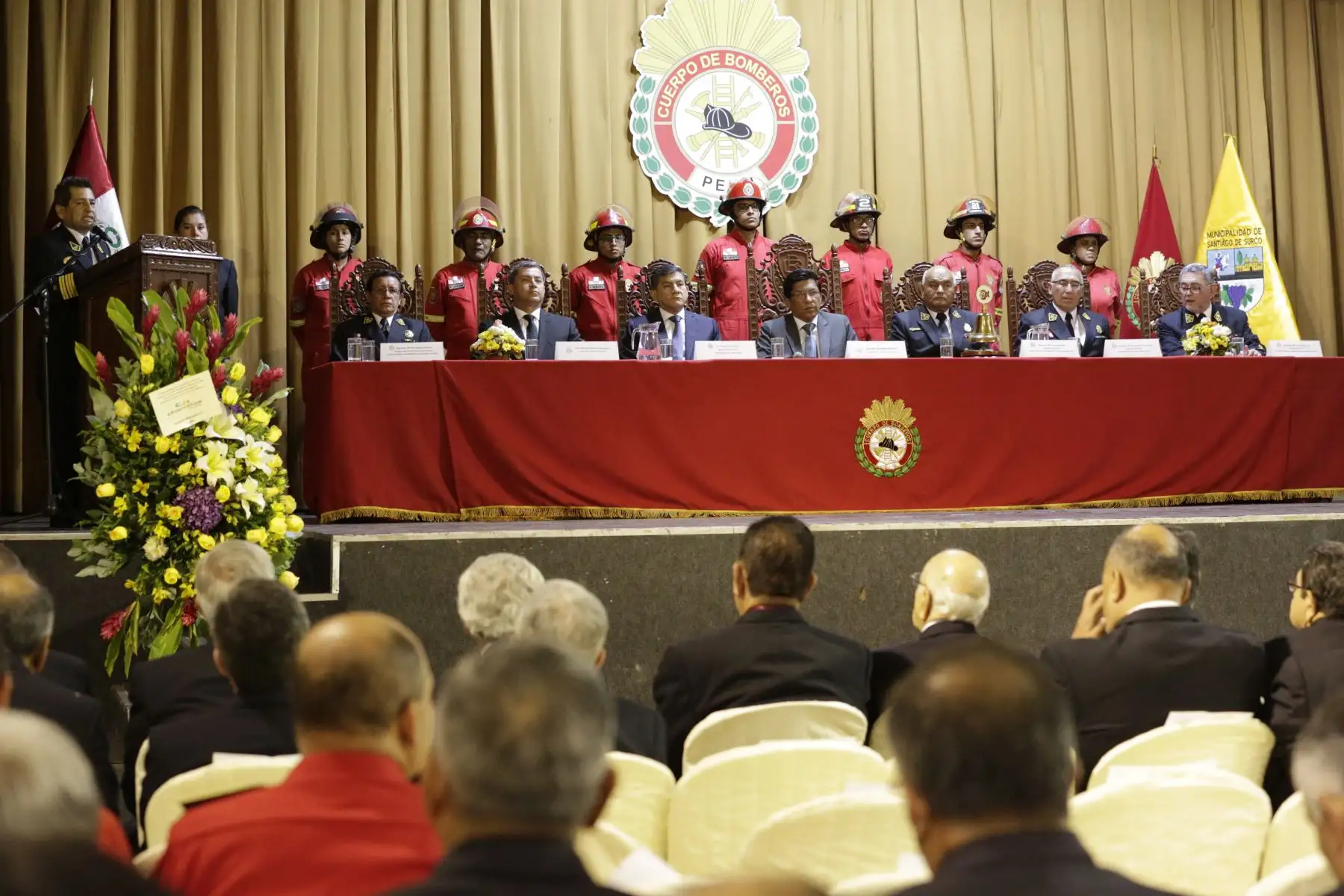 Sesión solemne en conmemoración del 159.° aniversario de creación de la Primera Compañía de Bomberos Voluntarios del Perú y Día del Bombero Voluntario Peruano.
Foto: PCM
