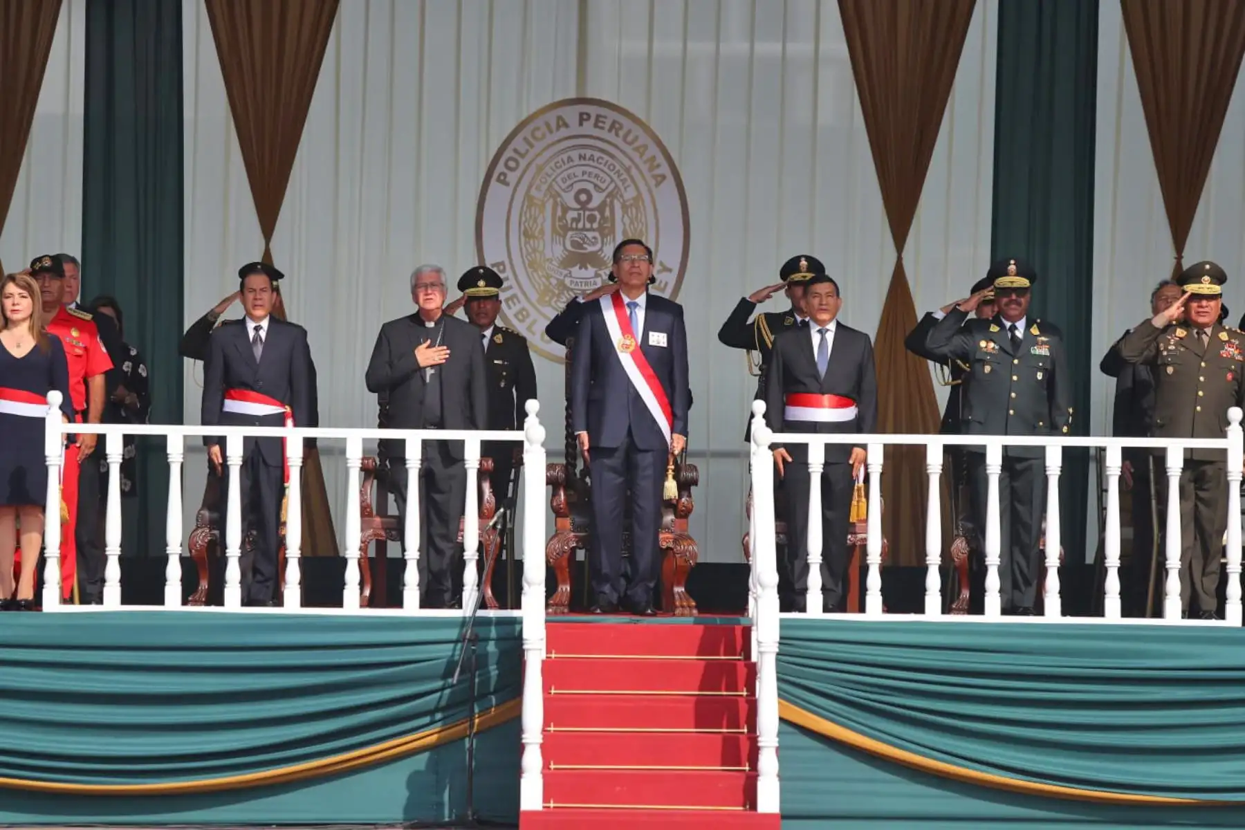 Presidente Vizcarra asiste a ceremonia por el 31º aniversario de la Policía Nacional. Foto: ANDINA/ Prensa Presidencia