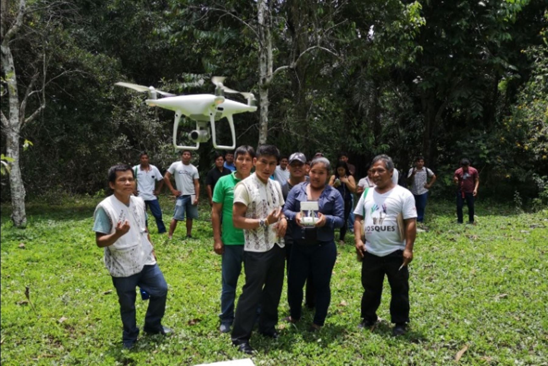 Con uso de drones comunidades indígenas de Ucayali protegen límites territoriales
