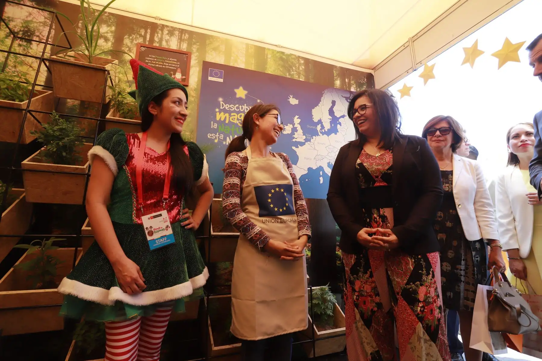 Primera Dama, Maribel Díaz, durante la feria multisectorial “Mundo de ilusiones”, iniciativa que promueve cultura, conocimiento y el desarrollo de valores en niños y adolescentes en condición de vulnerabilidad. Foto: ANDINA/ Prensa Presidencia