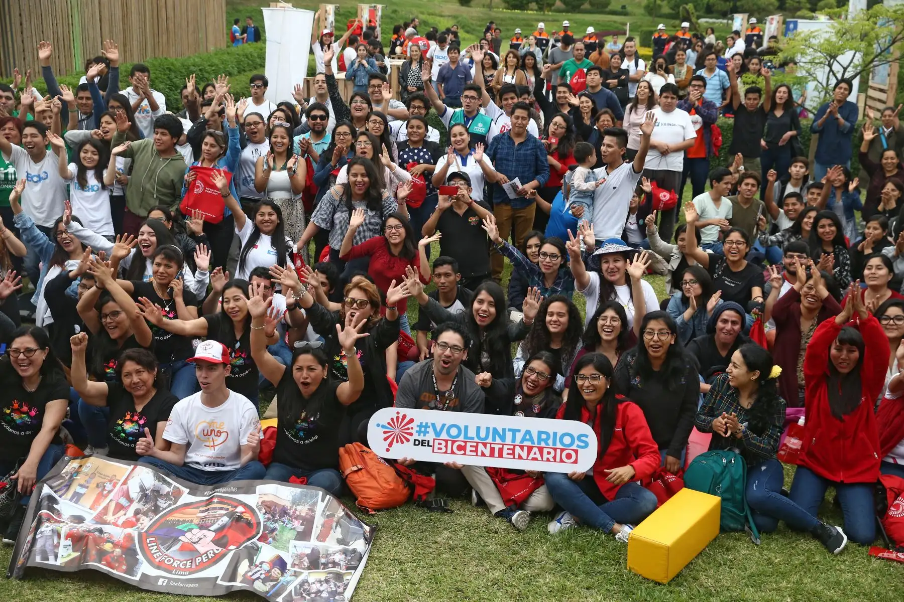 En el marco de las celebraciones por el Día Internacional del Voluntariado, se realiza la primera Festival de Voluntariados del Bicentenario , en el parque Ecológico Voces por el Clima, en Santiago de Surco. Foto: ANDINA/Vidal Tarqui