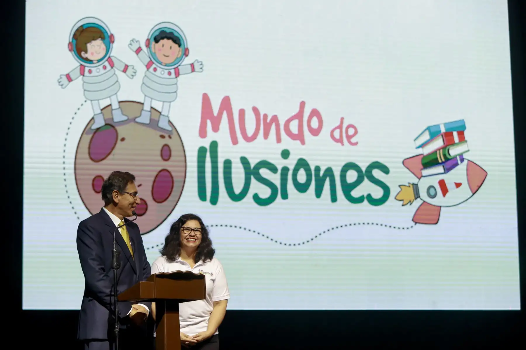 El presidente Martín Vizcarra participó en la feria multisectorial “Mundo de ilusiones”, iniciativa que promueve cultura, conocimiento y el desarrollo de valores en niños y adolescentes en condición de vulnerabilidad.Foto: ANDINA/Prensa Presidencia
