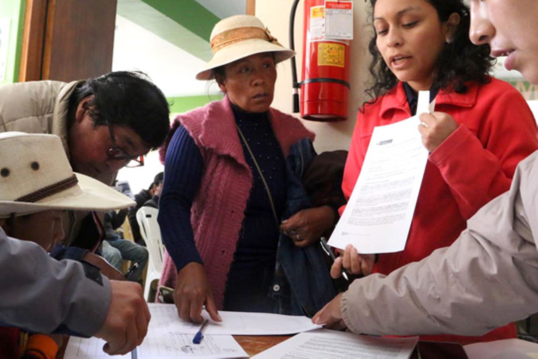 Líderes y pobladores de Haquira (Apurímac) participaron en taller descentralizado, que forma parte de las actividades del Programa de Integración Minera.