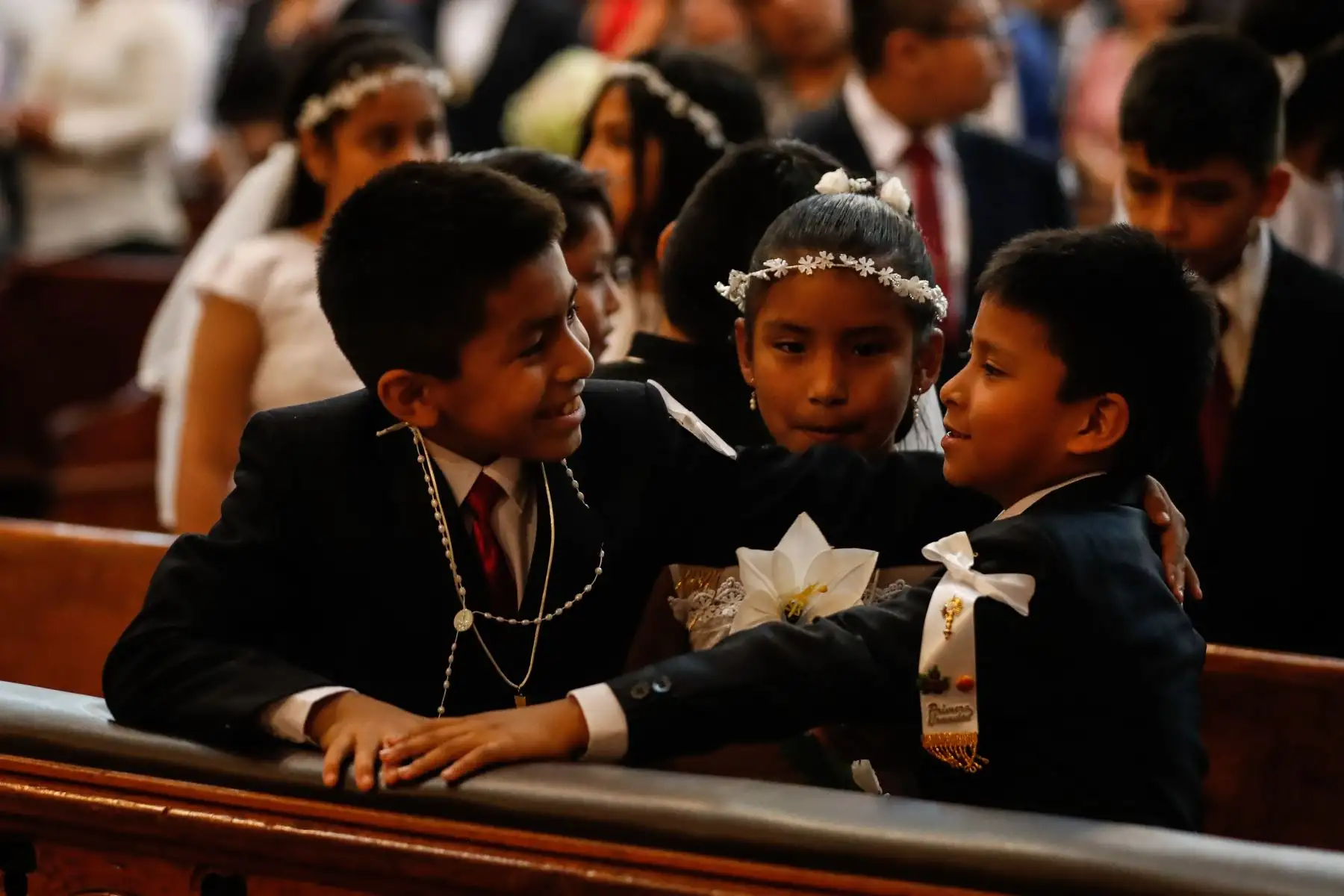 Celebración  de la Inmaculada Concepción con bautizos y primera comunión en las iglesias católicas del Perú. 
Foto: ANDINA/Renato Pajuelo