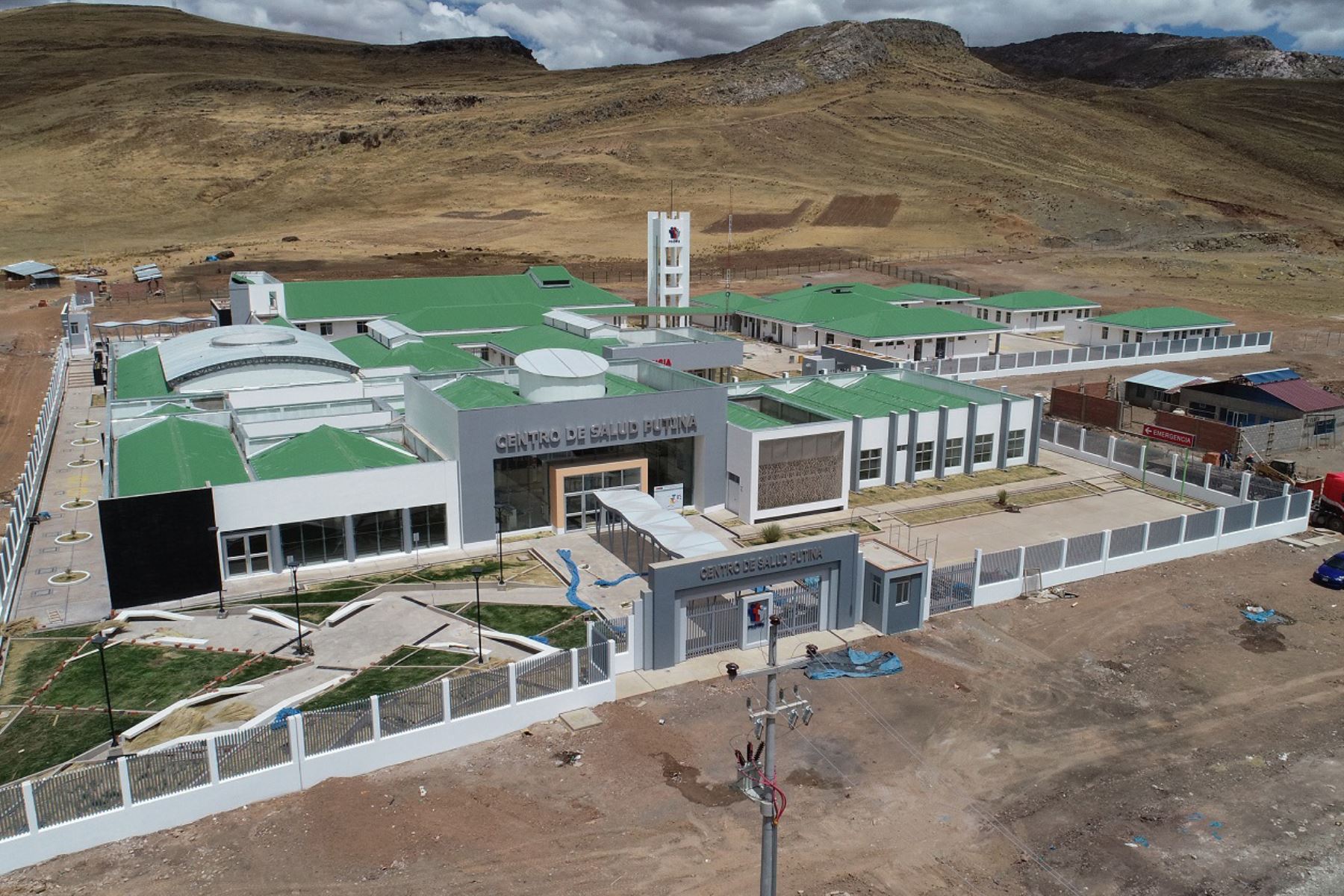 Ministerio de Salud informó que el sector construye 11 establecimientos de salud en zonas más alejadas del Perú. ANDINA/Difusión