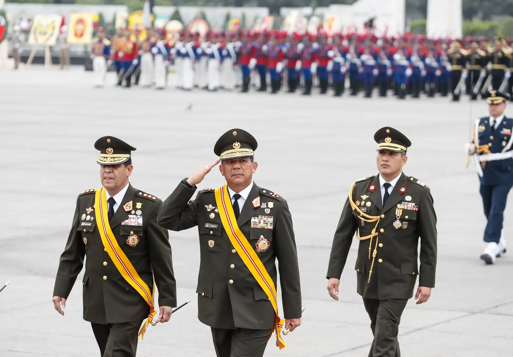 Comandante general del Ejército, general Jorge Orlando Céliz Kuong, participa en ceremonia por el Día del Ejército del Perú. Foto: ANDINA/Renato Pajuelo