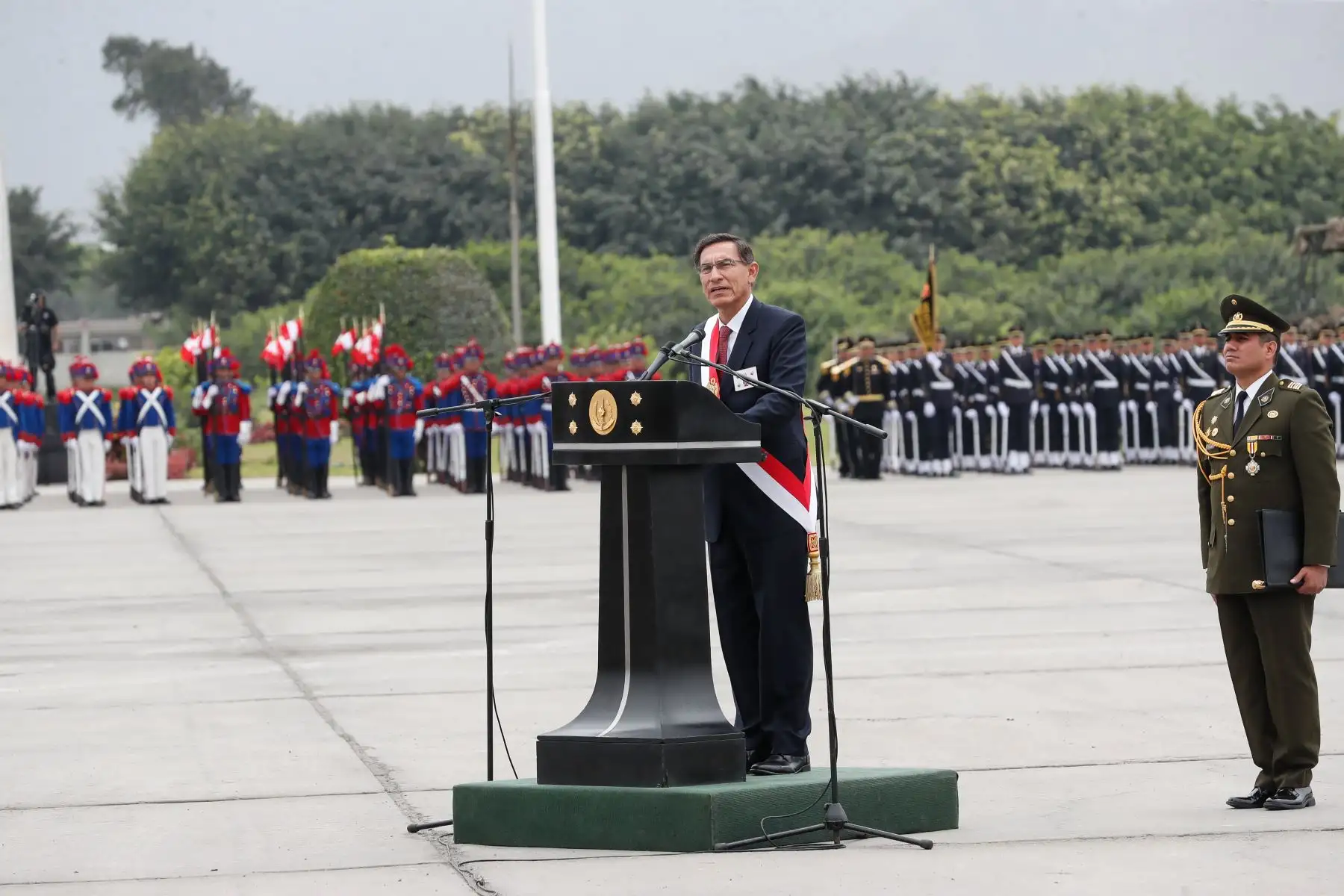 Presidente Martín Vizcarra en ceremonia por el Día del Ejército del Perú. Foto: ANDINA/Renato Pajuelo