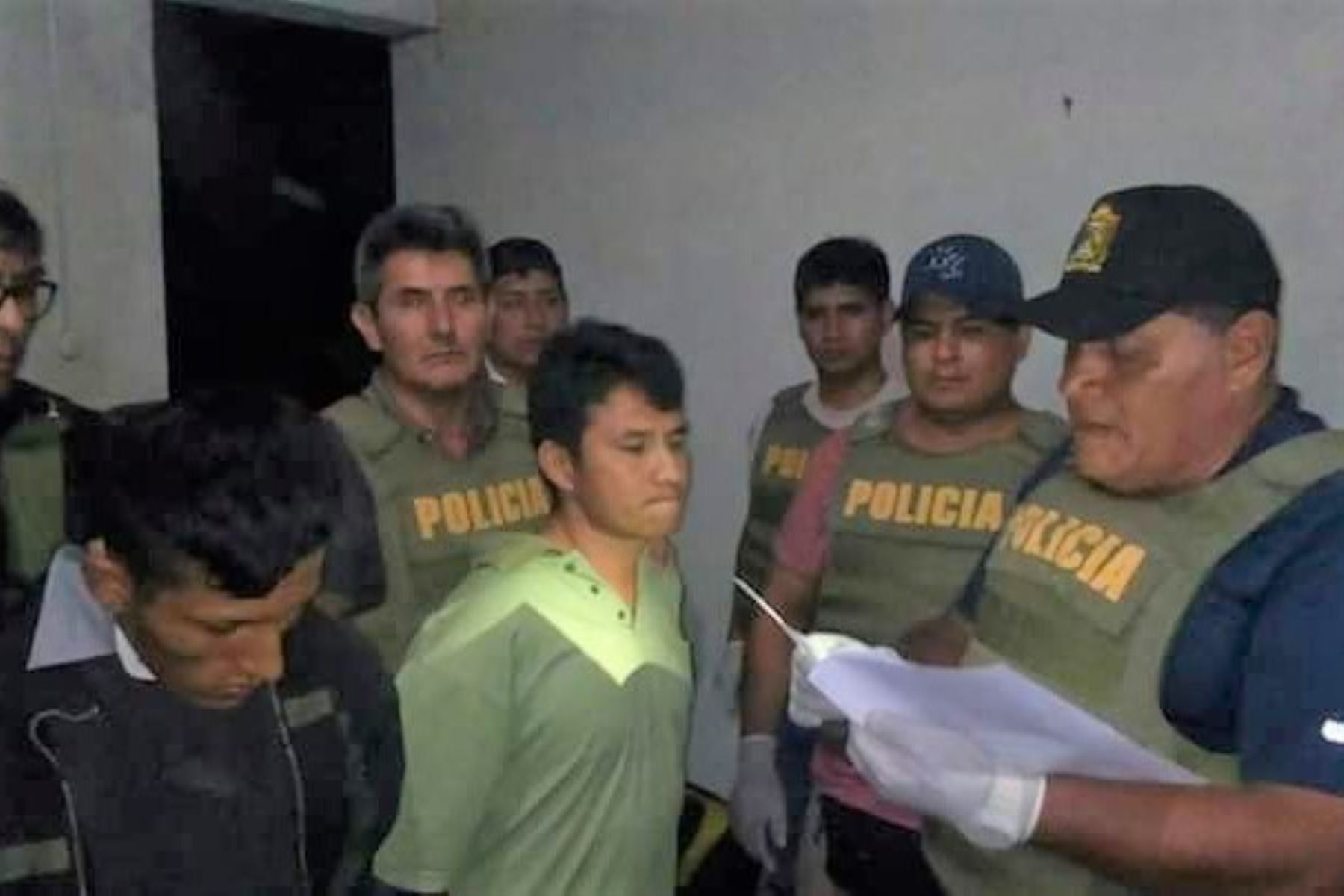 Autoridades capturan a los presuntos asesinos de suboficial de la Policía en Pichanaqui.  ANDINA/Difusión
