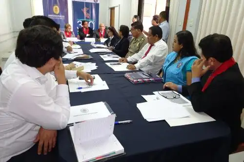 Sullana instala primera mesa intersectorial para combatir violencia contra la mujer. ANDINA/Difusión