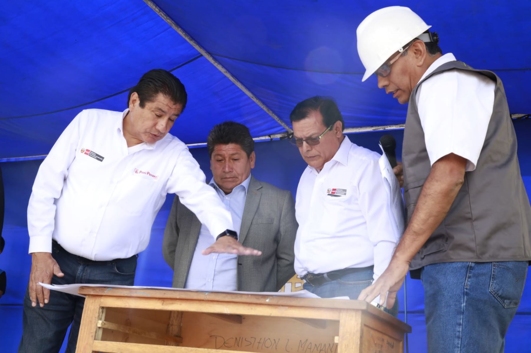 En enero se instalará planta de agua potable en comunidad de Tumilaca, en Moquegua, anunció el ministro de Vivienda, Rodolfo Yañez. ANDINA/Difusión
