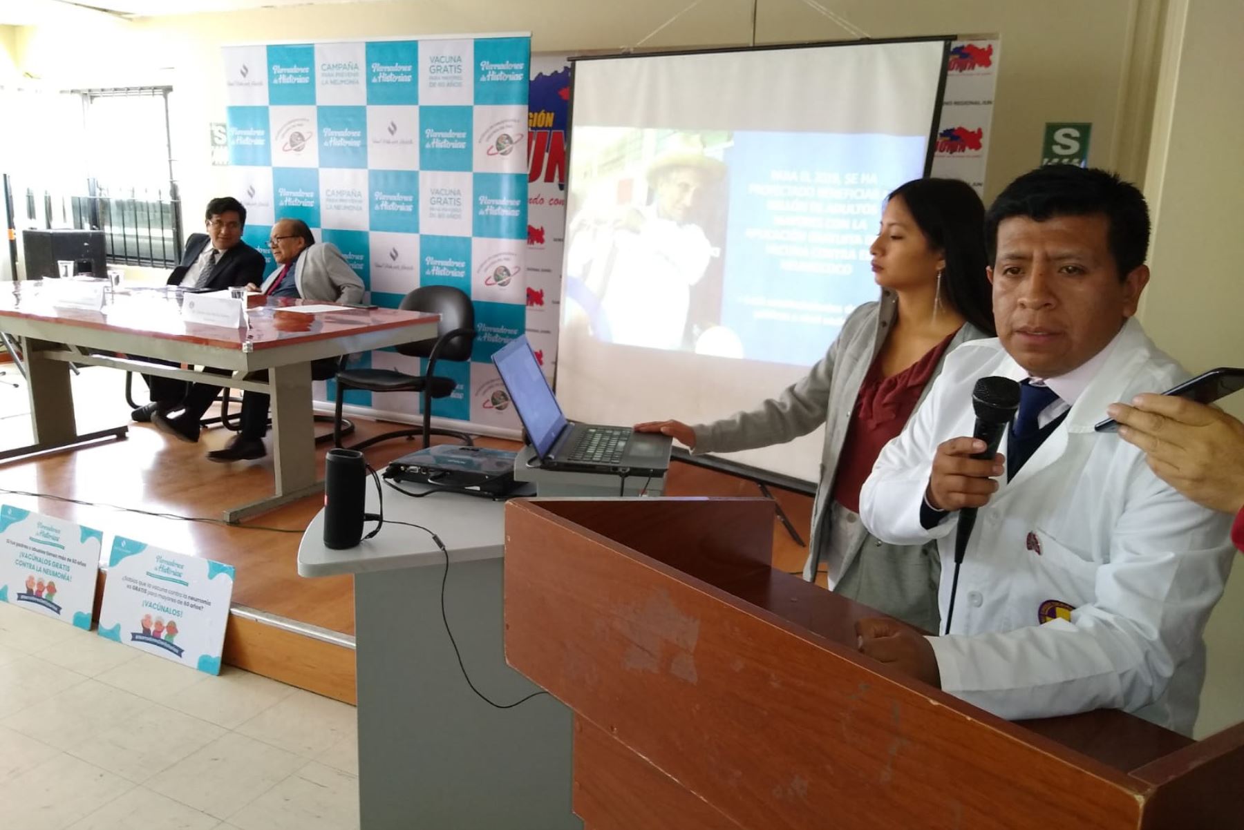 Organizan campaña de vacunación para prevenir la neumonía en 100,000 adultos mayores en la región Junín. Foto: Pedro Tinoco
