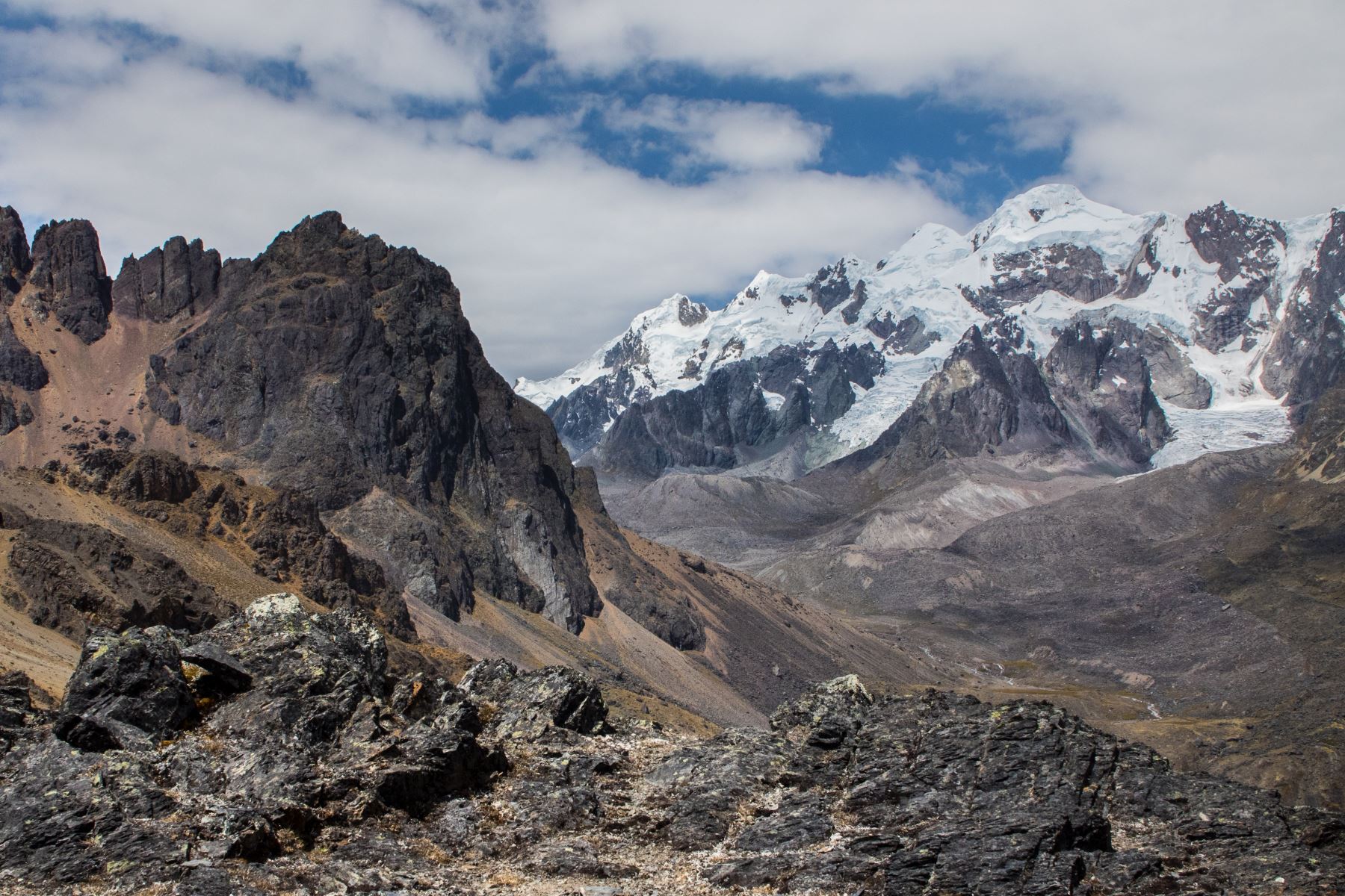 El nevado Quelccaya forma parte del Área de Conservación Regional Ausangate, ubicado en Cusco. Foto: SPDA