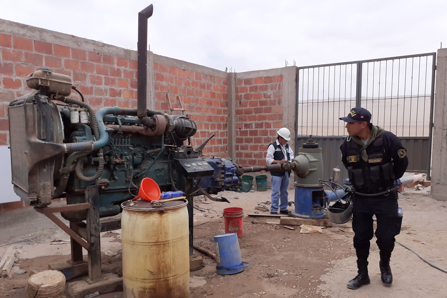 Autoridades de la ANA y de la Policía Nacional detectaron pozos clandestinos sin licencia de uso en Tacna. ANDINA/Difusión