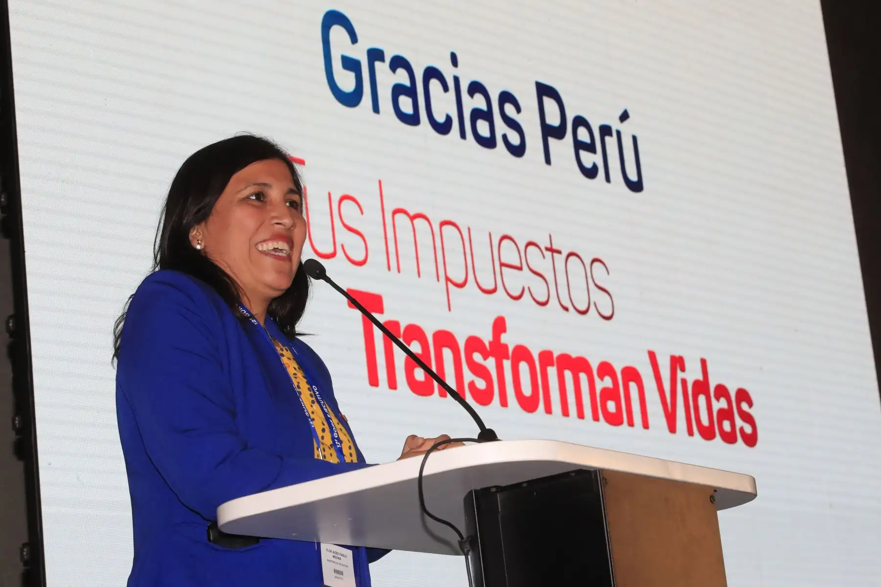 La Ministra de Educación Flor Pablo clausuró la ceremonia donde se reconoció a 280 jóvenes talentos que acaban de concluir sus estudios de Educación

Foto: Andina/Juan Carlos Guzmán Negrini