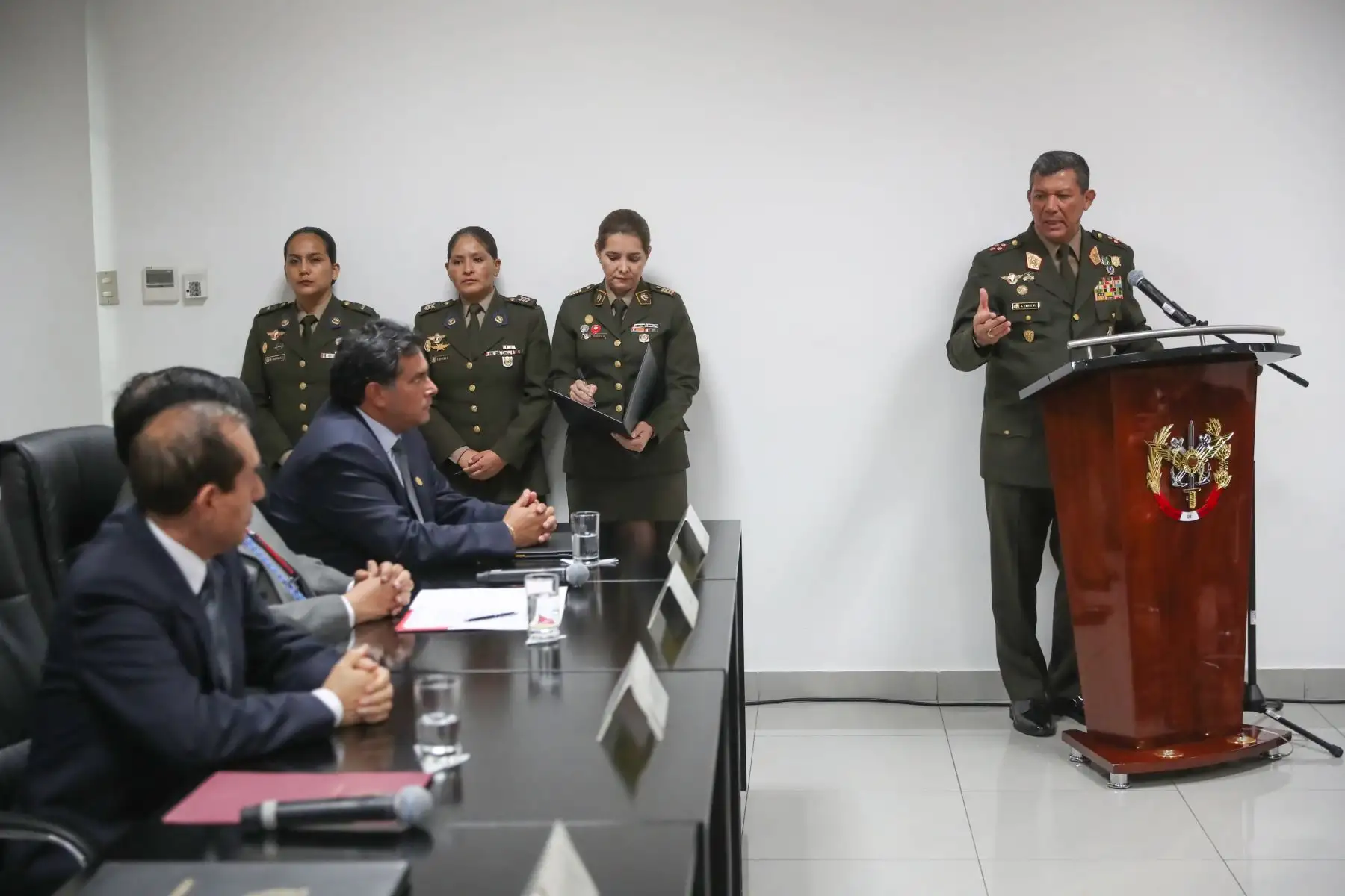 Ejército del Perú y Petroperú firmaron convenio para el abastecimiento estratégico de combustible.
Foto: ANDINA/Difusión