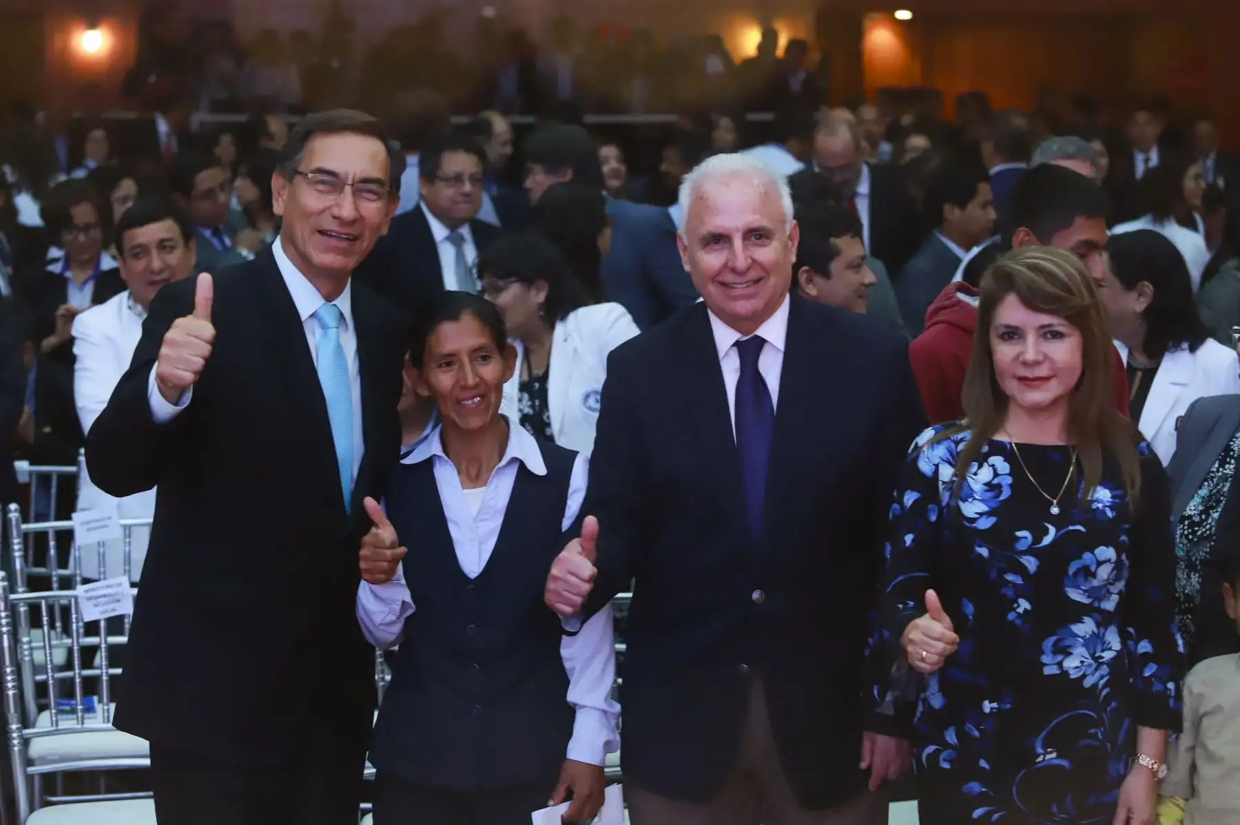Presidente de la República, Martín Vizcarra Cornejo, junto a la ministra de Salud, Elizabeth Hinostroza Pereyra, presentan  la Cobertura Universal de Salud (CUS) para toda la población peruana.
Foto: ANDINA/ Prensa Presidencia