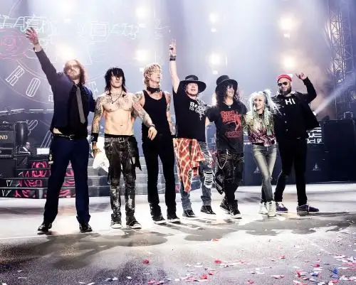 Guns N