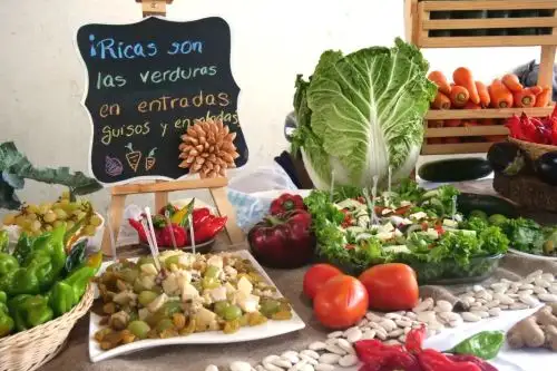 Cena navideña: prepara ensaladas y aderezos a bajo costo. Foto: ANDINA/Difusión.