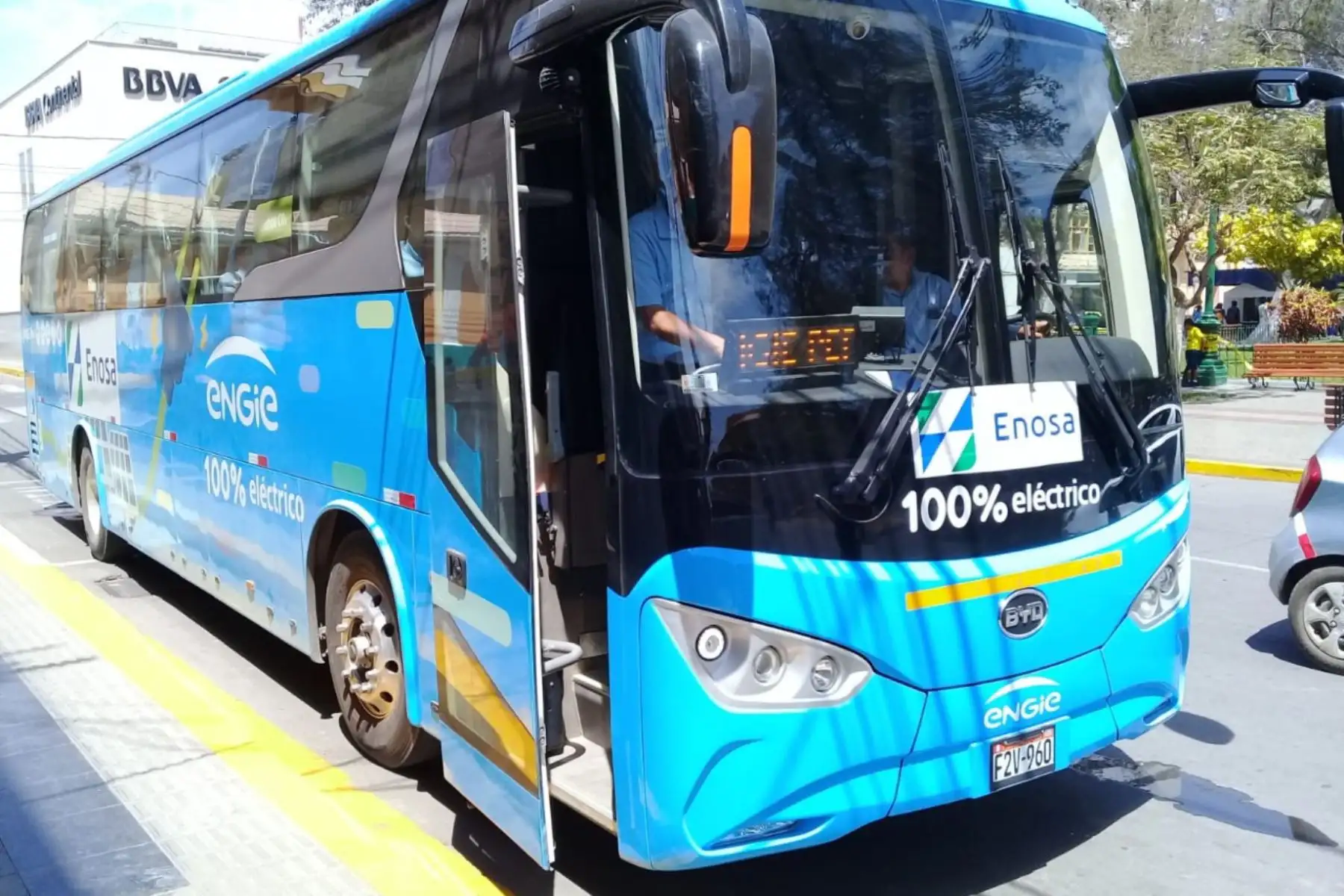 En Piura pobladores ya disfrutan de los beneficios del bus eléctrico. Foto: ANDINA/Difusión